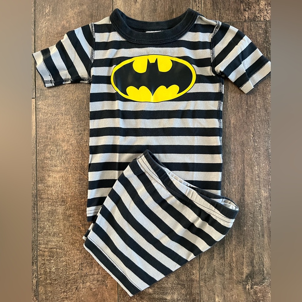 Hanna Andersson boys Batman short set pjs